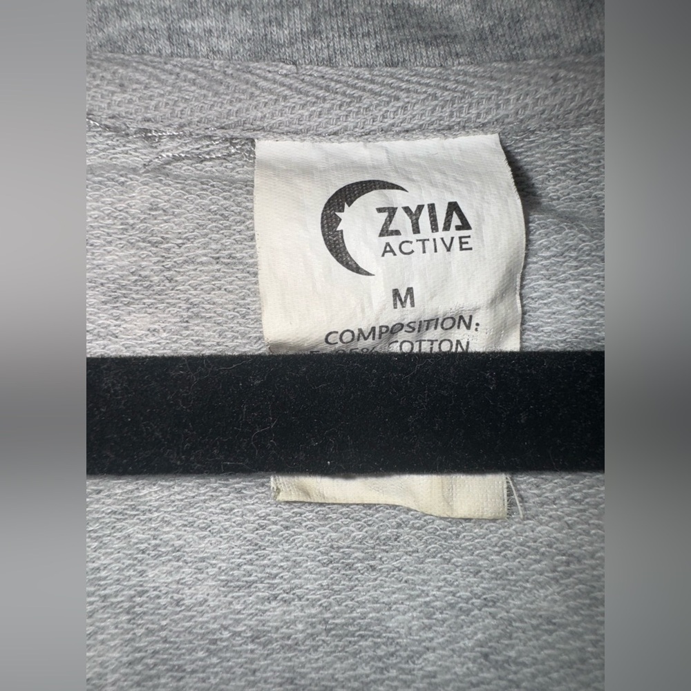 ZYIA Women's Crop Light Gray Hoodie - Picture 4 of 4
